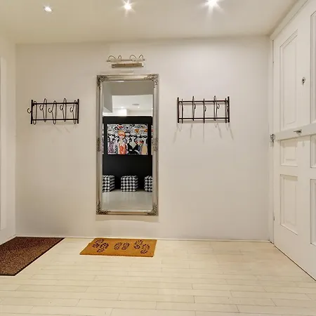Apartman Historic Centre Vi *