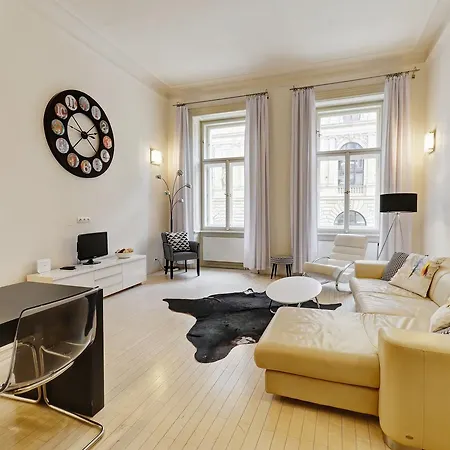 Apartman Historic Centre Vi *